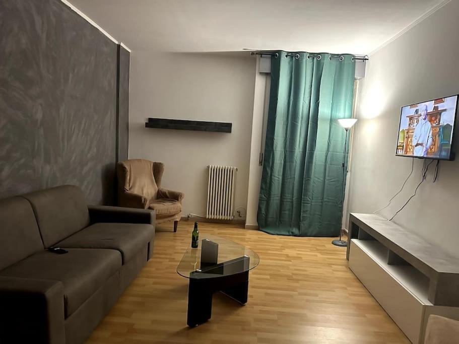 Leone D'Oro - Full Apartment Mestre Dış mekan fotoğraf